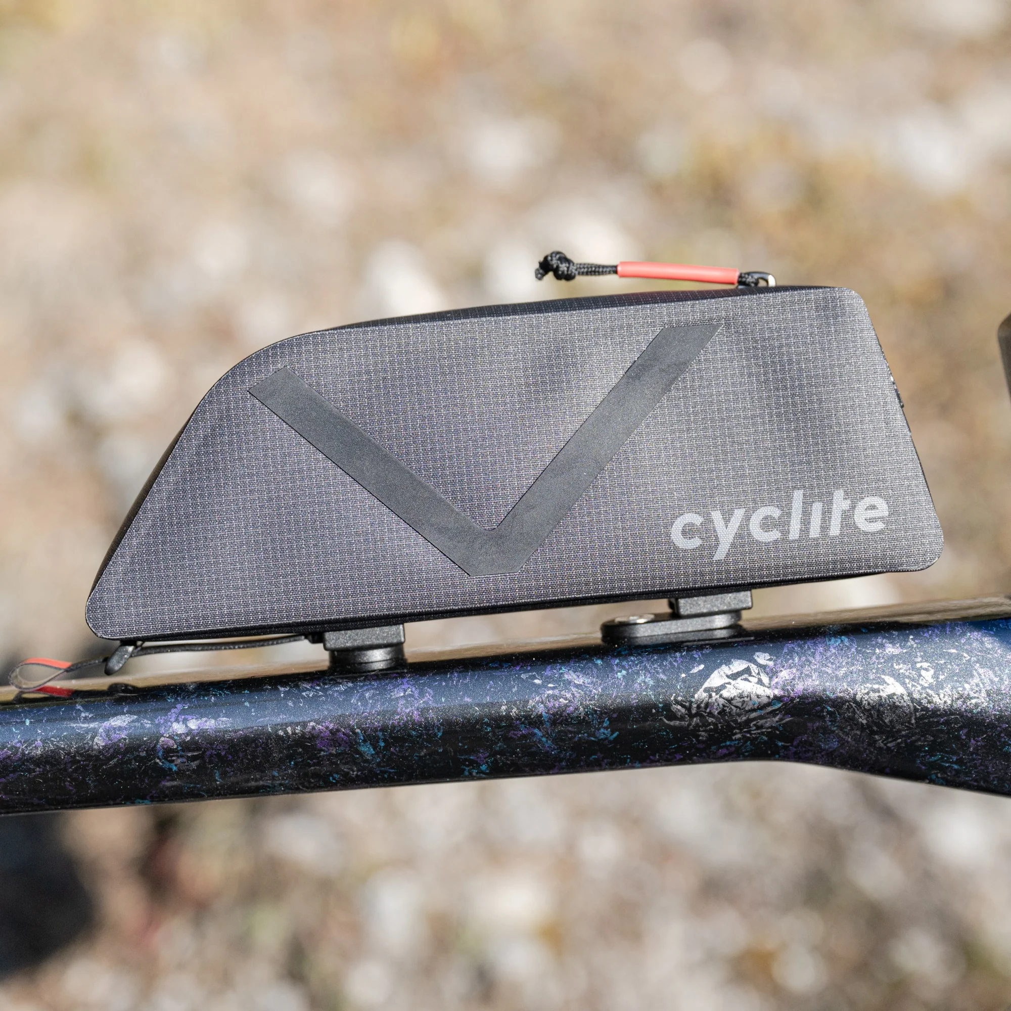 Cyclite Top Tube Bag Nano / 01 - Rahmentasche (Bikepacking) 19.5 cm (black) - Image 4