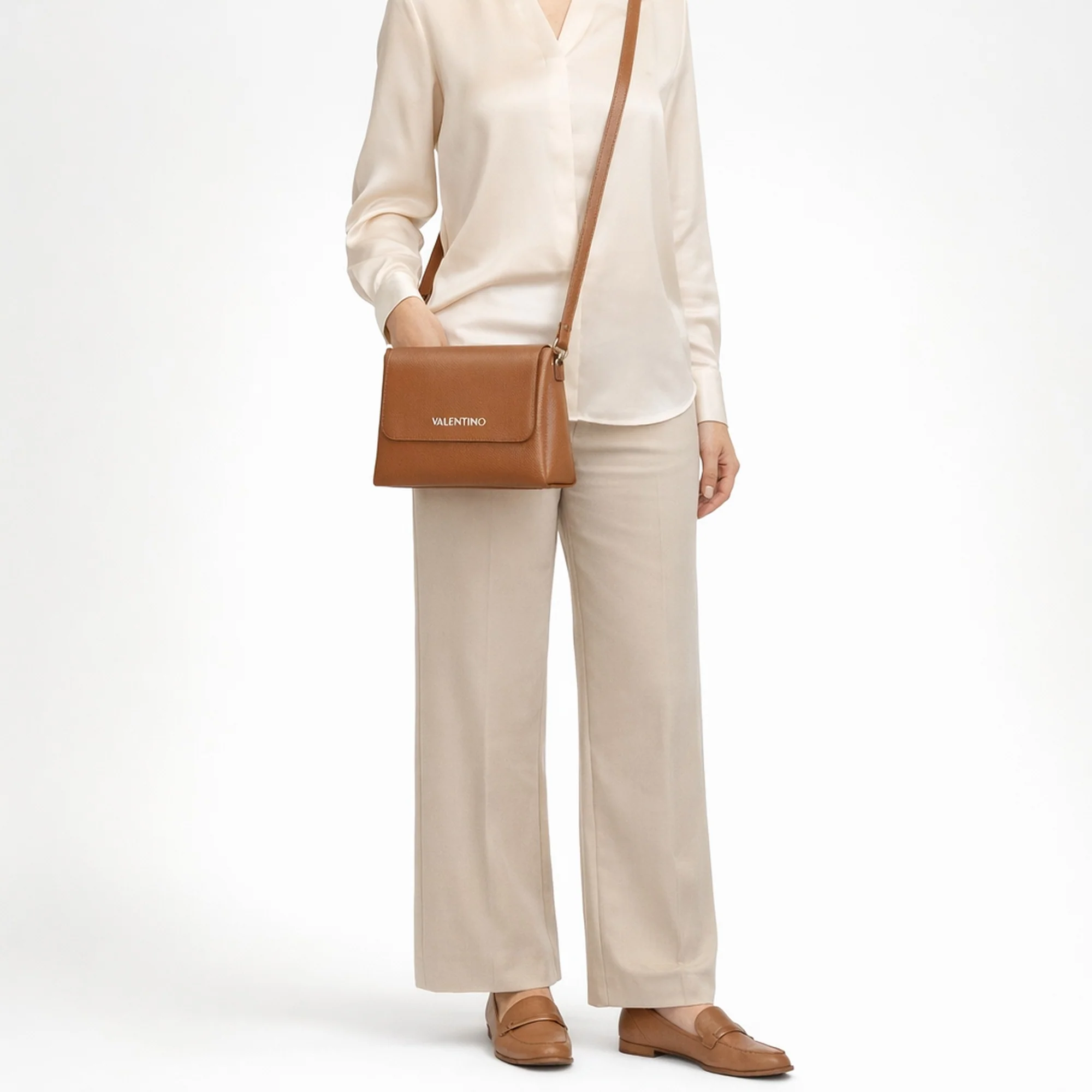 Valentino Bags Alexia - Umhängetasche 27 cm (cuoio) - Image 8